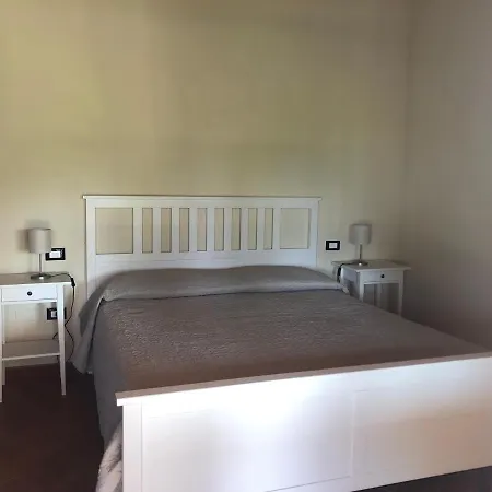 Case&colline Eliso ביבונה